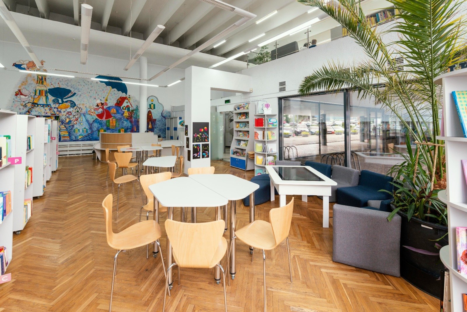 5 Helpful Tips For Selecting The Perfect Office Furniture 1 WhatsApp Image 2024 04 12 at 2.29.07 PM