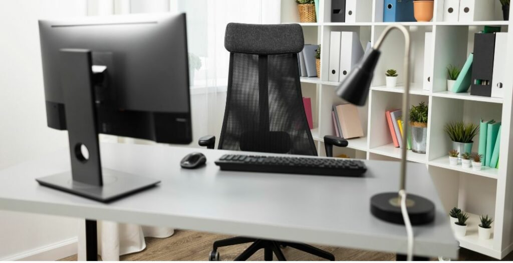 How Much Does An Office Chair Cost To Buy In UAE? A Comprehensive Guide to Office Furniture